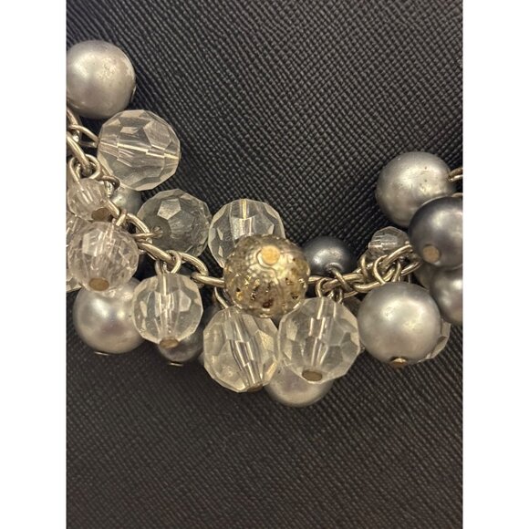 Premier Designs Silver Chain Necklace & Bracelet Set With Clear & Gray Beads - Picture 4 of 13